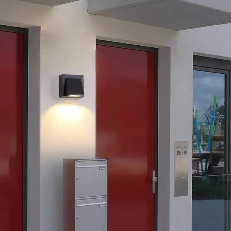 Upgrade Your House with Outdoo - Outdoor Lighting For Your House ulasan dan harga